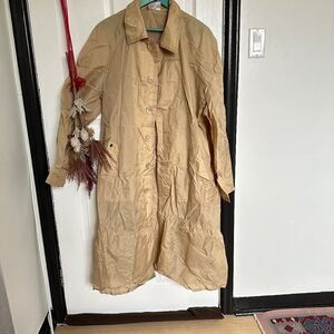 Vintage travel raincoat with pouch - L